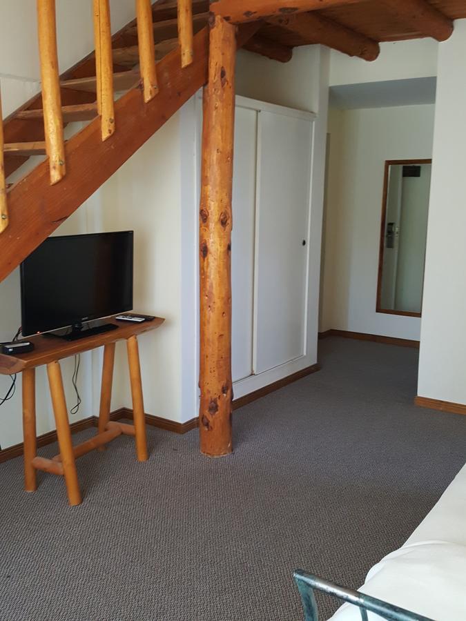 Hotel Kallfu Каваху Екстериор снимка